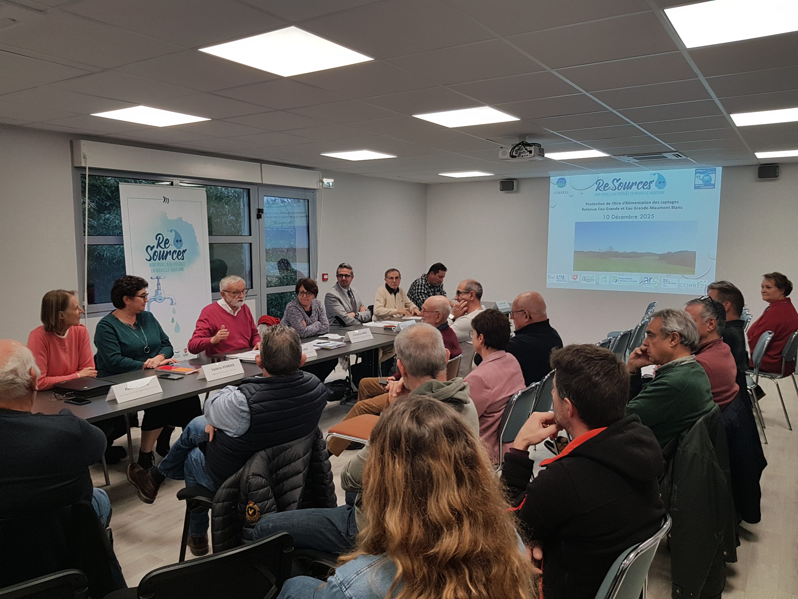 Signature des contrats « Retenue Eau Grande » et « Eau Grande – Maumont Blanc » (19) Signature des contrats « Retenue Eau Grande » et « Eau Grande – Maumont Blanc » (19)